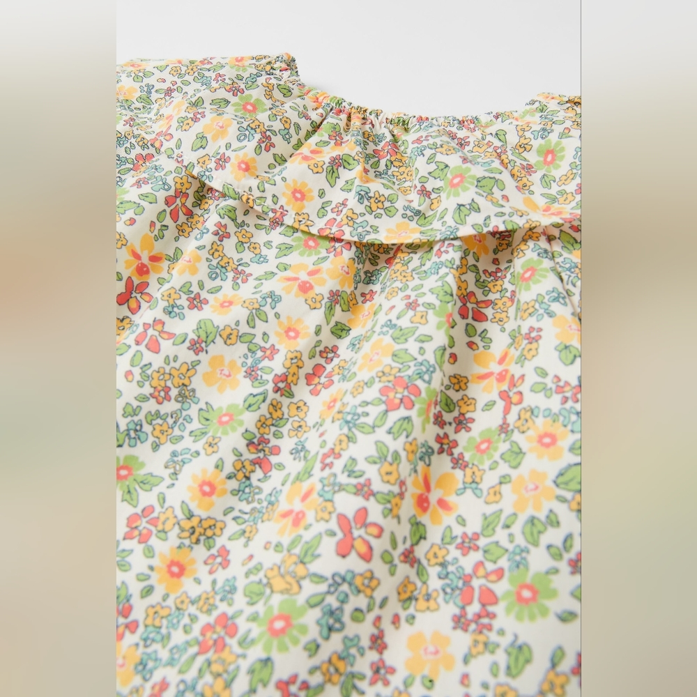 Zara | Floral Ruffled Shirt - Picture 2 of 3